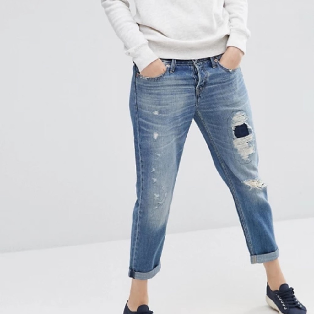 Abercrombie & Fitch Patch Repair Boyfriend Jeans